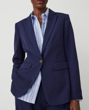 The Petite Long One Button Notched Blazer in Textured Drape