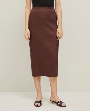 The Clean Midi Skirt in Linen Blend