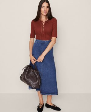 Petite Weekend Collection Pull On Denim Skirt
