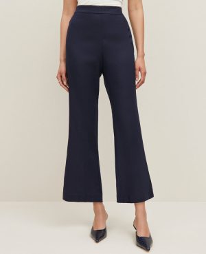 The Petite Flare Ankle Pant in Linen Blend &mdash; Curvy Fit