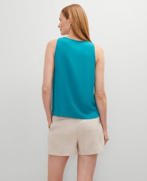 V-Neck Shell