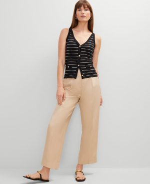 The Petite Relaxed Ankle Pant in Linen Blend