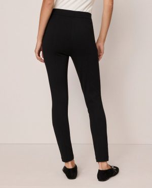 Weekend Collection Classic Pull On Legging