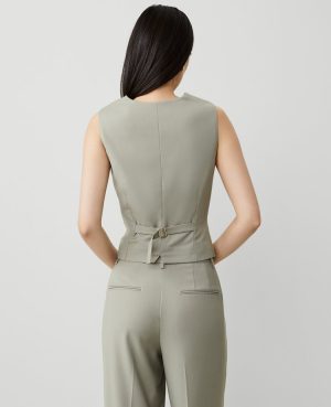 The Petite Tailored Button Pocket Vest