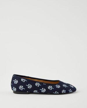 Weekend Collection Floral Ballet Flat