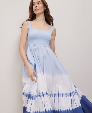 Petite Weekend Collection Strappy Flare Midi Dress