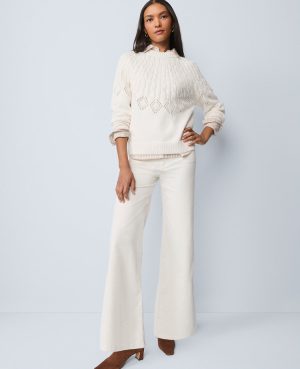 Petite Weekend Collection Wide-Leg Corduroy Pant